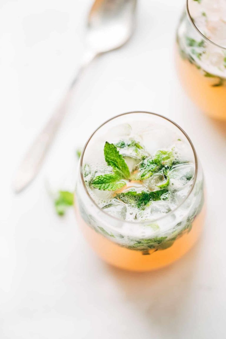 Grapefruit Mojito for Two